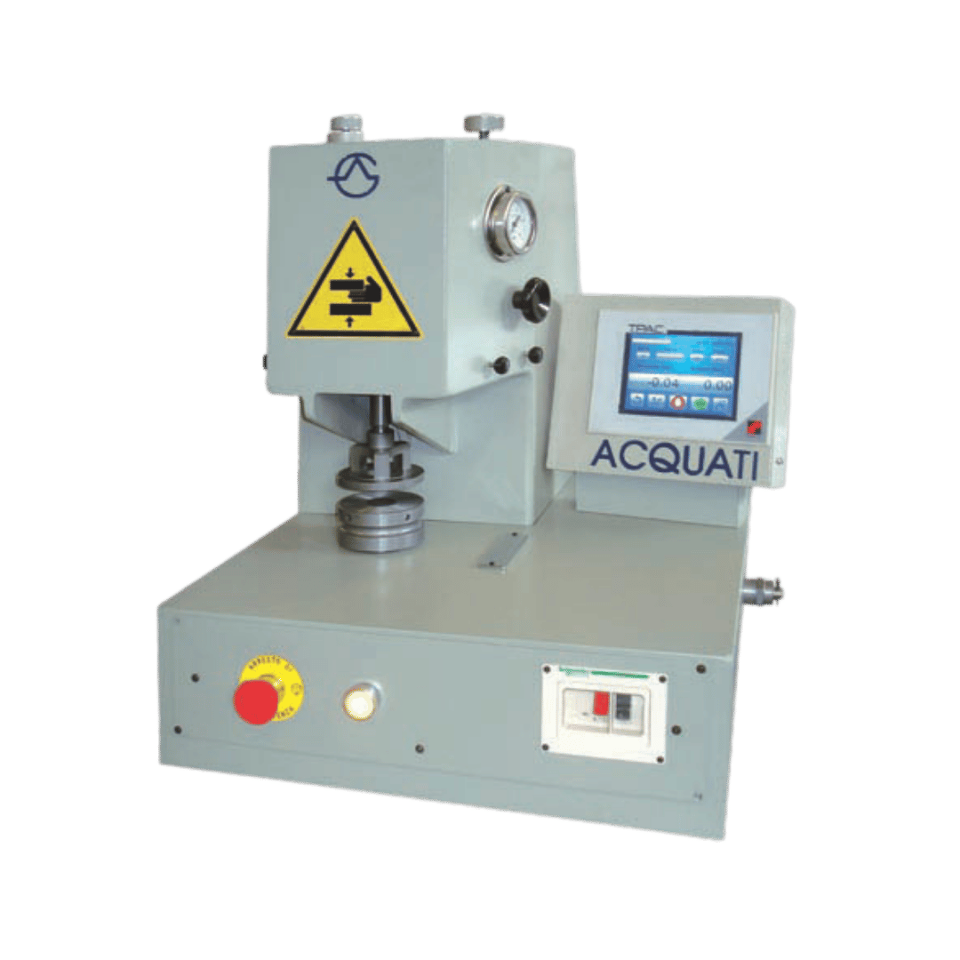 Prodotti 2 The G/6I model is an automatic bursting tester designed to measure the burst strength of corrugated board and corrugated plastic materials. It is built in compliance with major international standards: FEFCO, ASTM, AFNOR, SCAN, TAPPI, EN, UNI, DIN, ISO 2759, ensuring certifiable and repeatable results. Ideal for laboratories and quality-control departments in the paperboard and rigid packaging sectors.